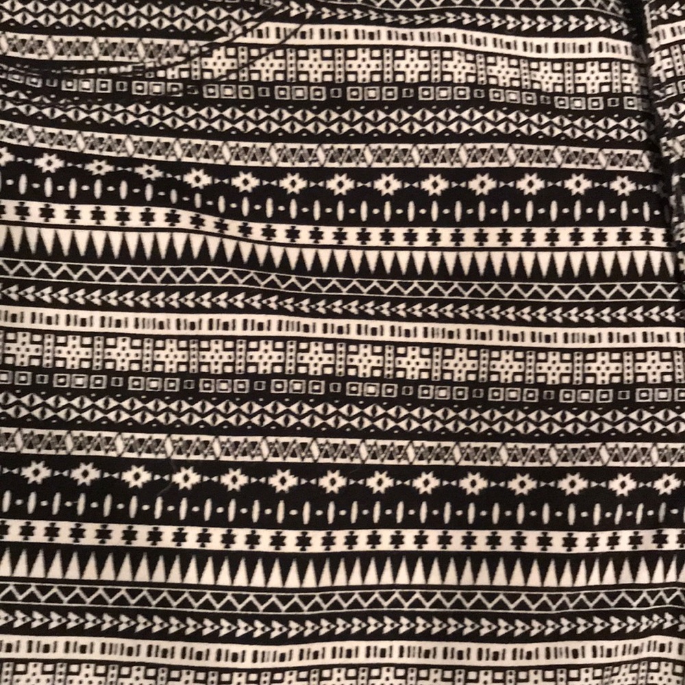 H&M Aztec printed jeans - Picture 5 of 5